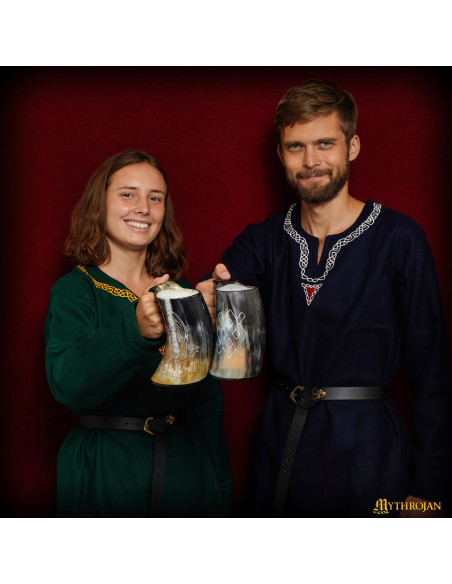 Brocca medievale design corvo (600 ml.)