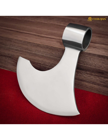 Testa d'ascia vichingo-medievale in...