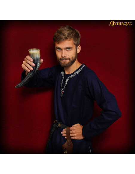 Corno potabile vichingo, con borsa...