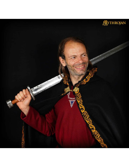 Mantello medievale in lana con bordi...