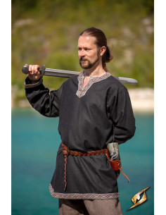 Tunica medieval uomo modello Fimbul, colore nero 2