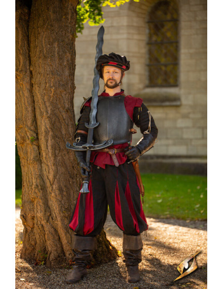 Mandoble stile fiammeggiante...