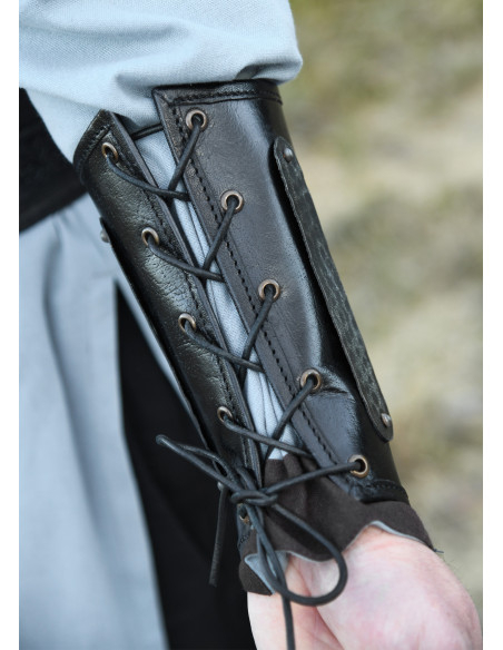 Bracciale medievale in cuoio modello...