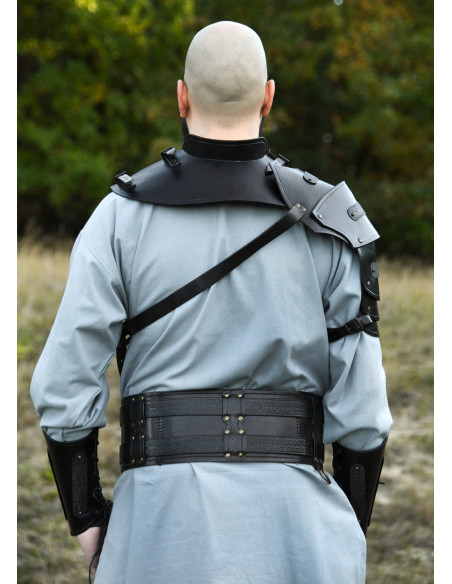 Gorjal medieval in pelle modello...