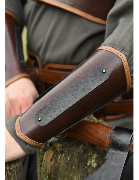 Bracciale medievale vichingo in pelle...