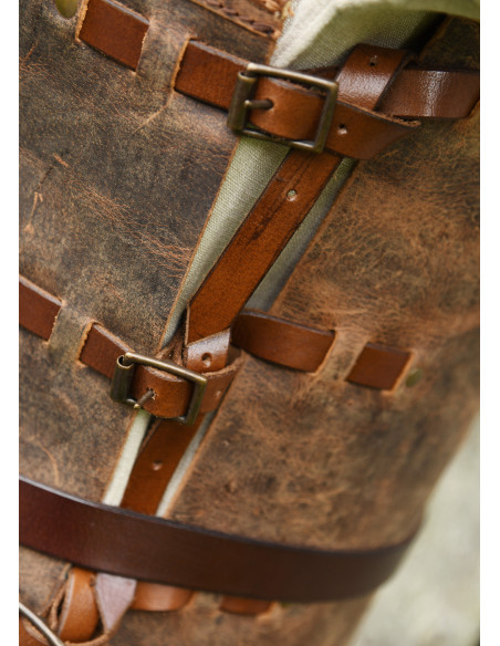 Pettorale medievale in cuoio modello...