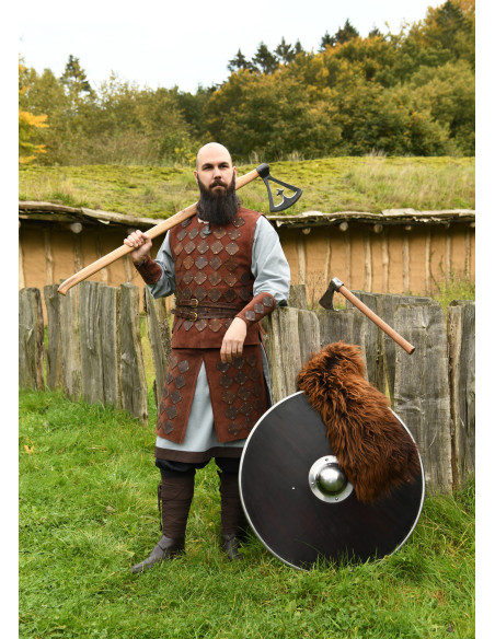 Pettorale medievale in pelle modello...