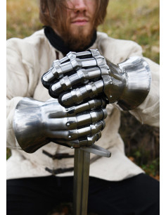 Guanti medievali del XIV secolo. clessidra 2