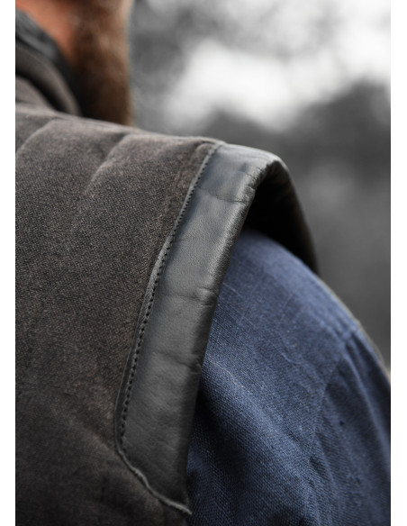 Gambesón medieval senza maniche...