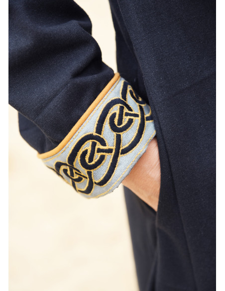 Abrigo vichingo ricamato modello...