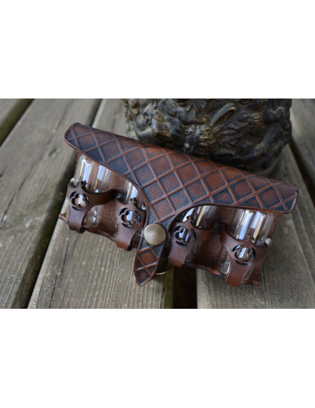 Borsa in pelle per 4 pozioni magiche...