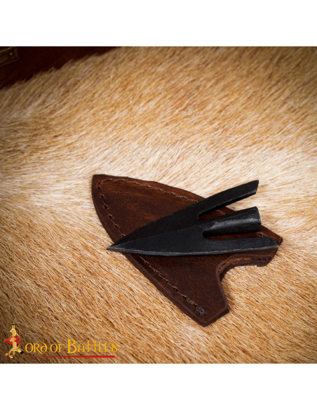 Punta di freccia medievale, coda di...