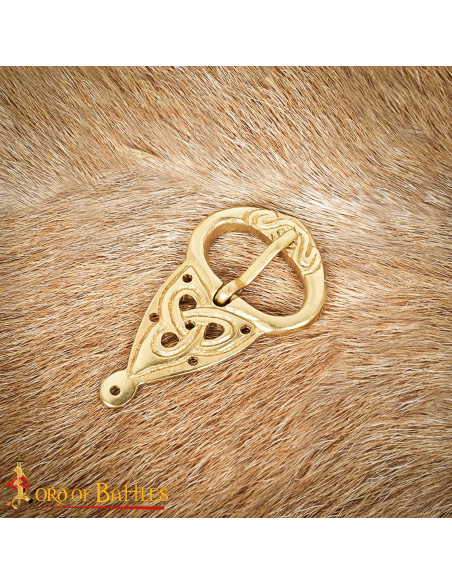 Fibbia di cintura vichinga con nodi...