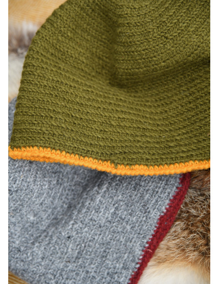 Cappello di lana all'uncinetto,...