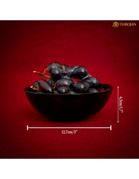 Set di 2 ciotole medievali in corno...