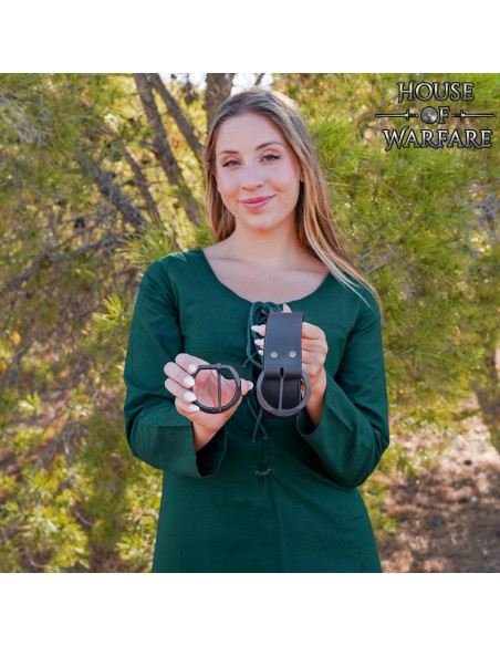 Fibbia medievale forgiata a mano per...