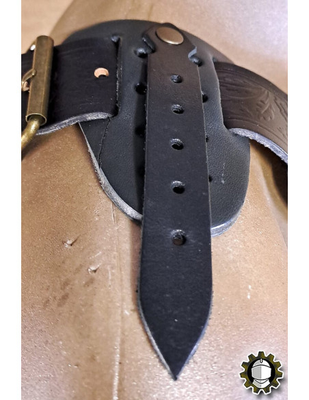 Imbracatura medieval in pelle modello...