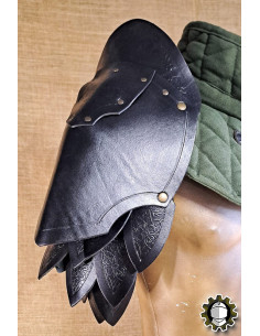 Spalline medievali in cuoio modello Namor, colore nero 2