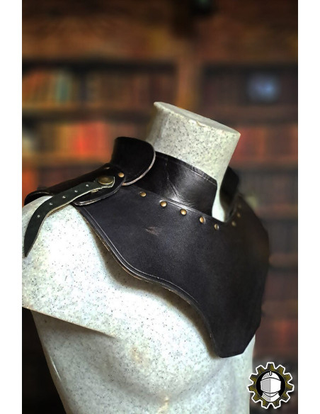 Gorjal medieval in pelle modello...