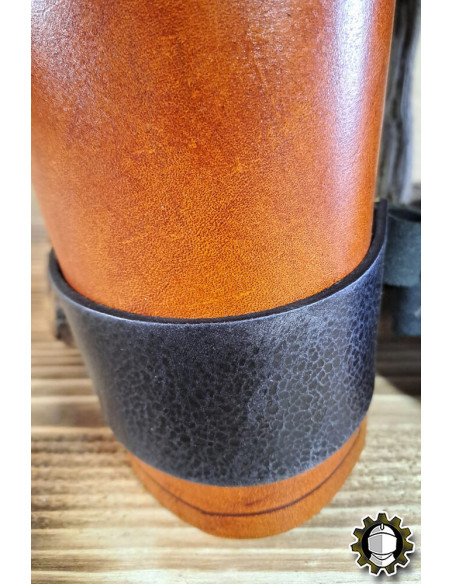 Bracciali medievali in pelle modello...