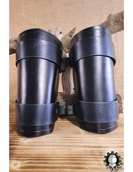 Brazaletti medievali in cuoio modello...