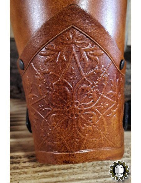 Bracciali medievali in cuoio modello...