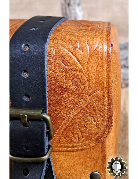 Borsa medievale in pelle modello...