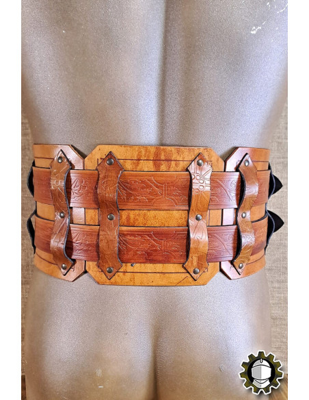 Cintura medieval larga in pelle...