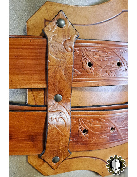 Cintura medieval larga in pelle...