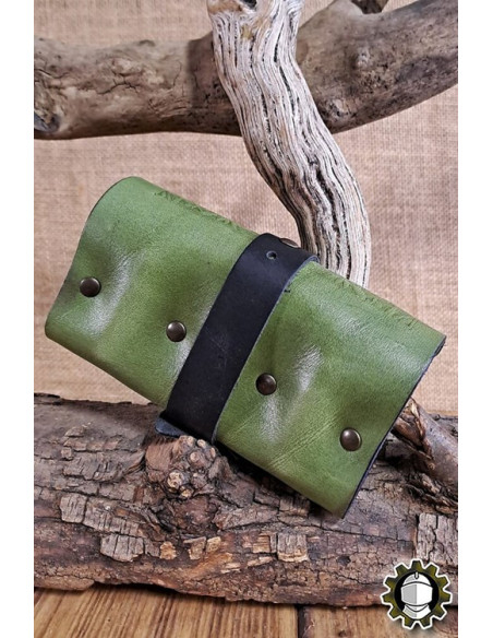 Borsa medievale in pelle verde per 3...