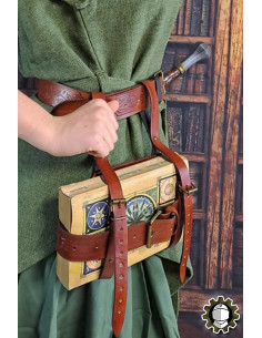 Portabiblioteca medieval da cintura modello Tarryon,...