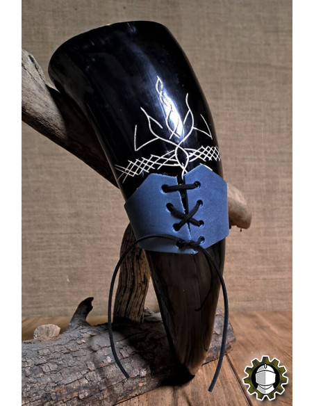 Tahalí in pelle per corno, colore blu