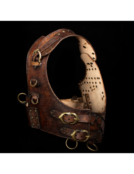 Pettorale in pelle nera modello Barbaro