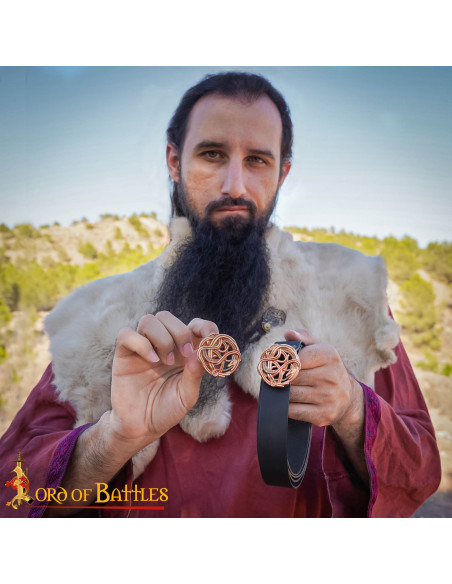 Fibbia vichinga a forma di serpente...