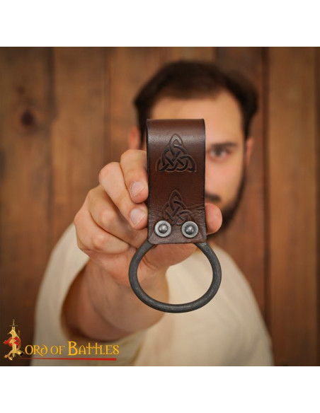 Tahalí celtico per asce in cuoio marrone