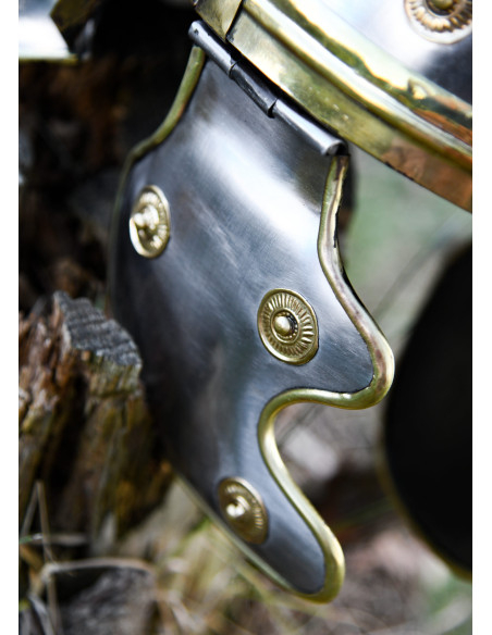 elmo imperiale romano