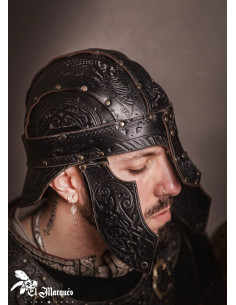 Casco Spangenhelm Baldur in cuoio, con incisioni