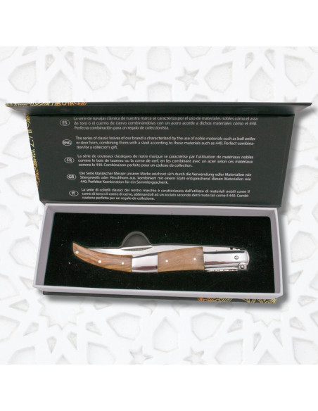 Navaja a cricchetto della Terza Serie...