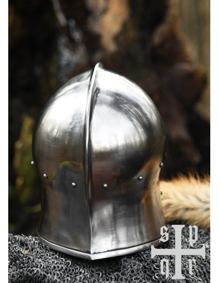 Barbuta medieval apertura a T, 2 mm.