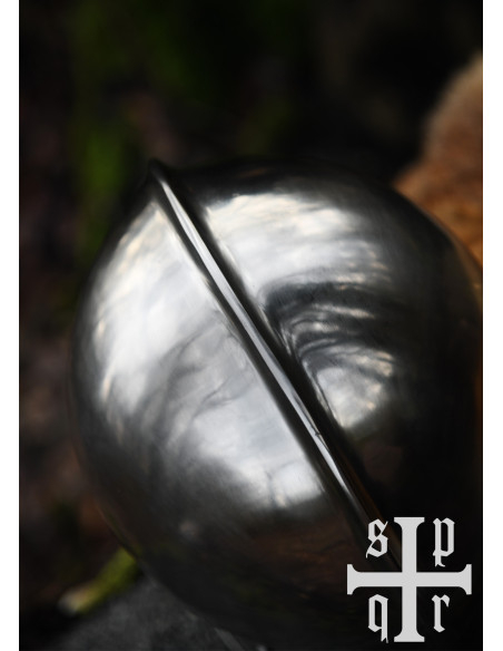 Barbuta medieval apertura a T, 2 mm.