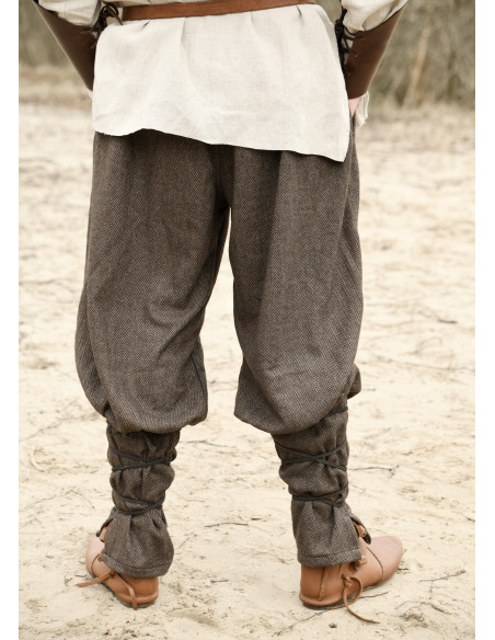 Pantaloni vichinghi a motivo a...