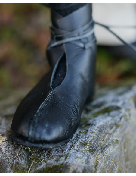 Stivali medievali in pelle modello...