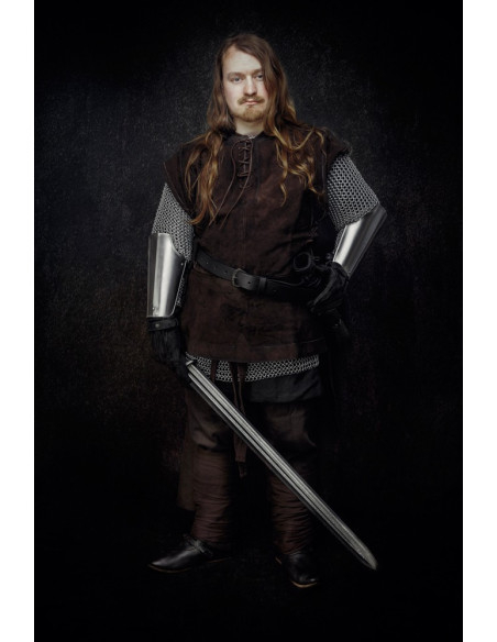 Gilet medieval chiuso in suede...