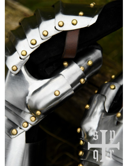 Guanti medievali mitoni, secoli XV-XVI