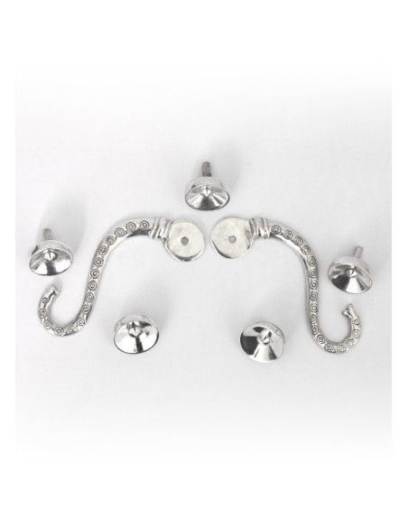 Fissaggi e bottoni, Lorica Hamata...