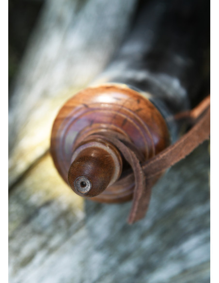 Polveriera in corno con tappo in...