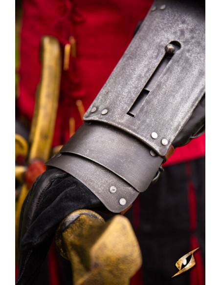 Braccia medievali in acciaio modello...