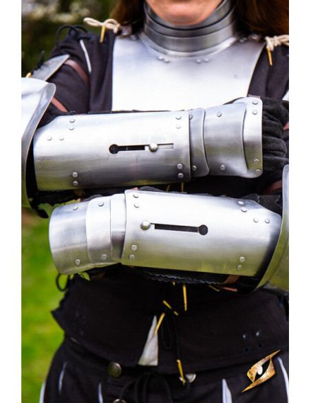 Braccia medievali in acciaio modello...