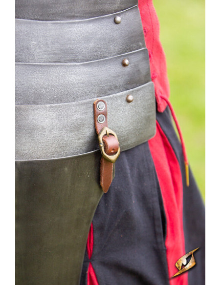 Corazza medieval in acciaio modello...