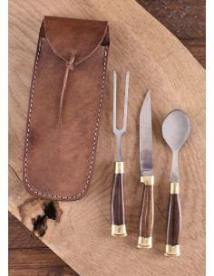 Set di posate da tre pezzi, include custodia in pelle 2